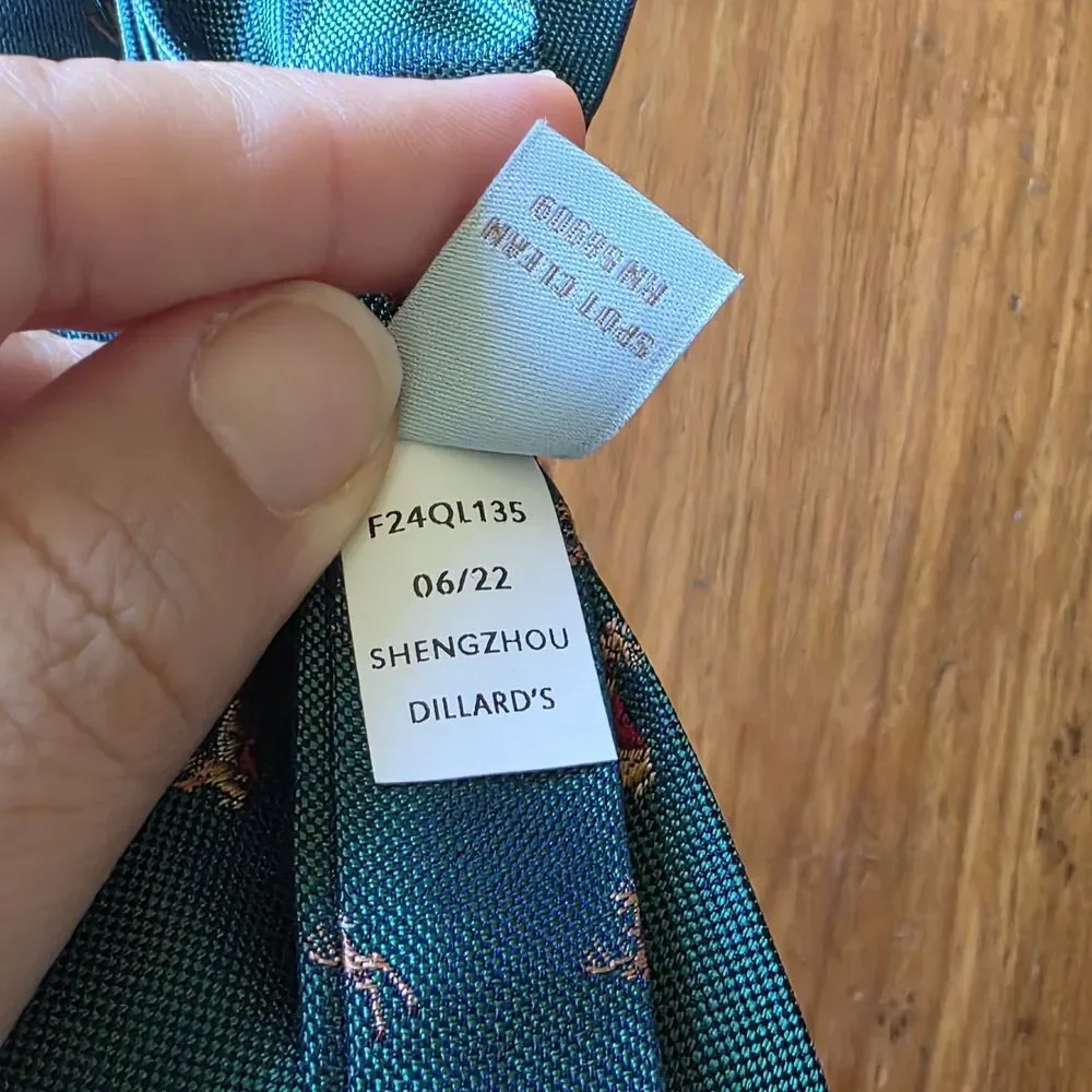 Dillard's Green Silk Bow Tie Deer reindeer Christmas Little Boys Adjustable
